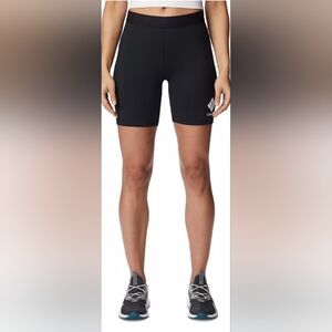 Nwt Columbia Women's Black  Bike and Hike Shorts with Moisture-Wicking